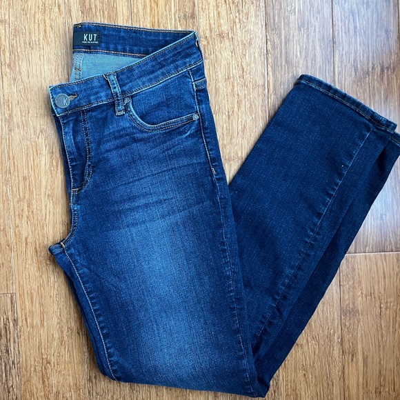 Kut from the Kloth Denim - KUT from the Kloth women’s jeans size 2 Catherine Boyfriend